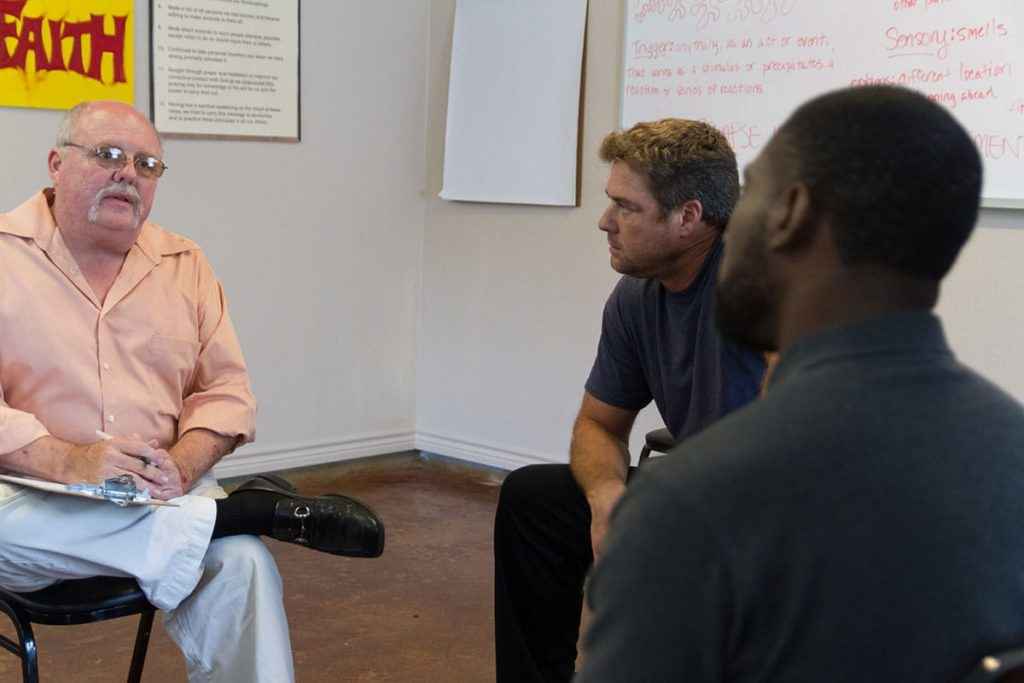 Therapist leads a session at The Right Step Hill Country